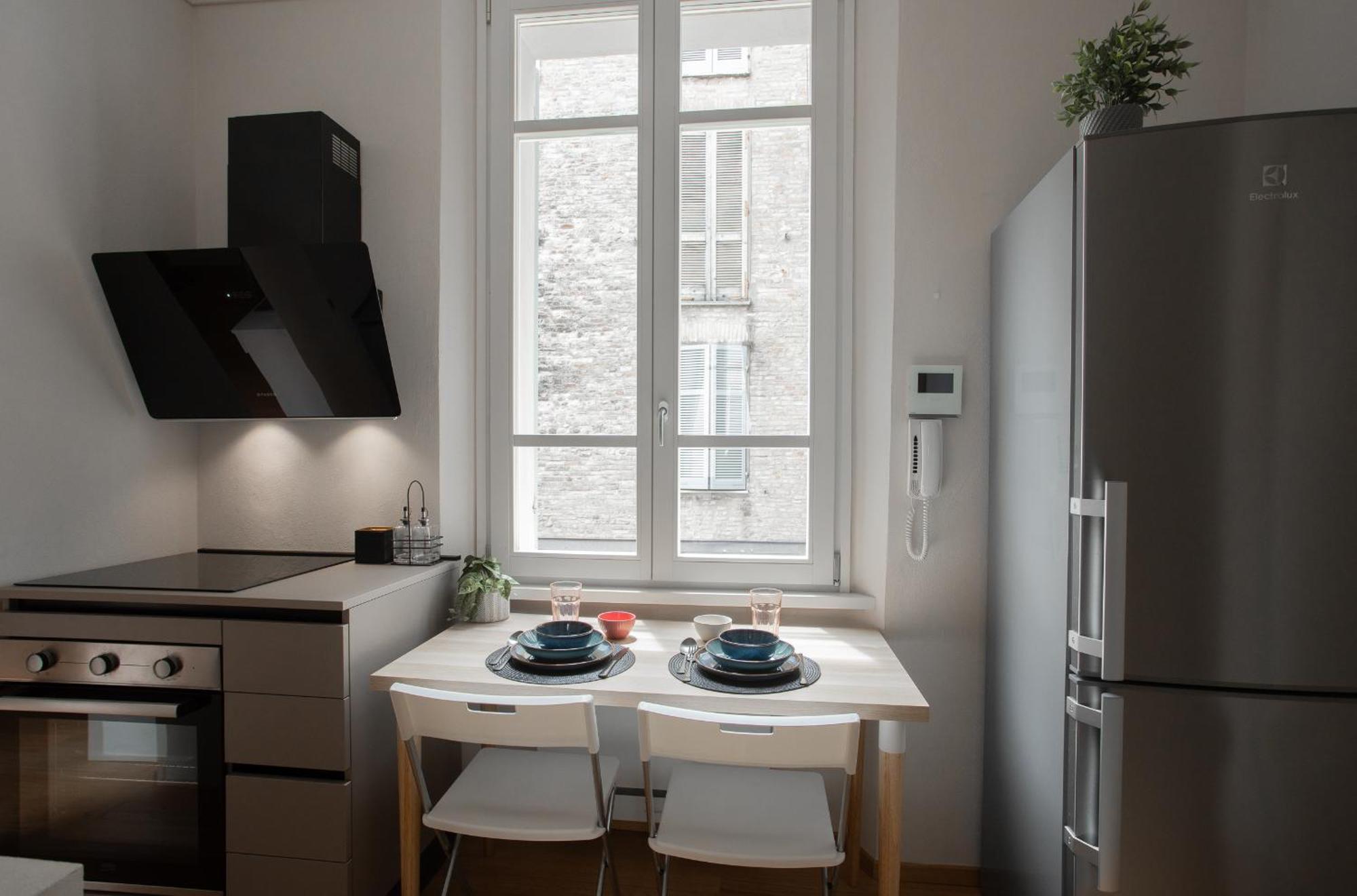 Freedom Suites Parma Buitenkant foto